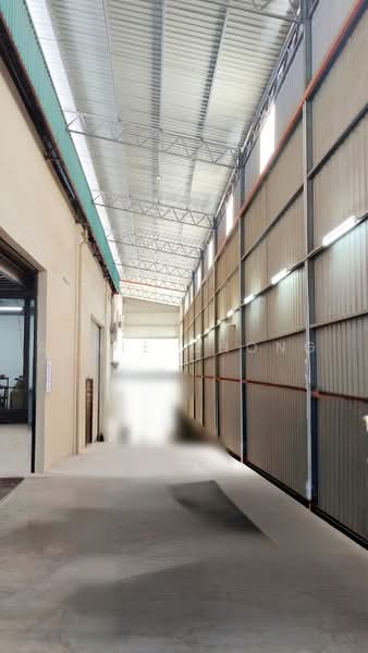 Kilang Terpisah untuk Disewa di Klang (Selangor) - Annie Chong - Corridor - PropertyGuru.com.my