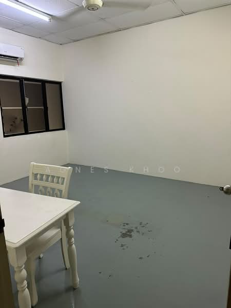 Rumah Teres 2-Tingkat untuk Disewa di Taman Lumba Kuda (Ayer Itam) - Agnes Khoo - Interior - PropertyGuru.com.my