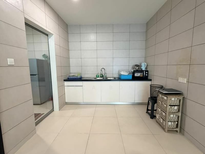 Kondominium untuk Disewa di The Park Residence, Kuching - Erica Bong - Kitchen - PropertyGuru.com.my