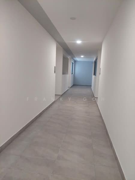 Kondominium untuk Dijual di EdgeWood Residences @ SkySanctuary - Franky Goh - Corridor - PropertyGuru.com.my