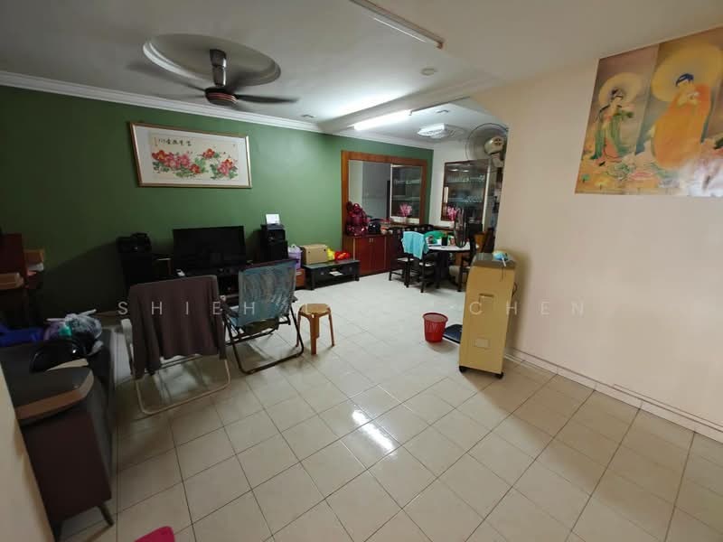 Rumah Teres 2-Tingkat untuk Dijual di Taman Desa Cemerlang (Ulu Tiram) - Shieh Long Chen - Living Room - PropertyGuru.com.my