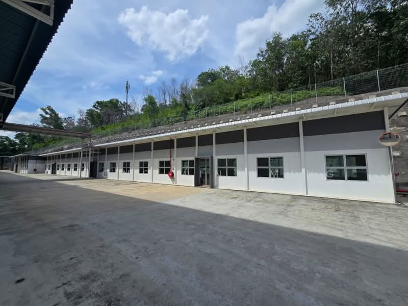 Factory for Rent in Nilai (Negeri Sembilan) - Chong Ming Ming - Exterior - PropertyGuru.com.my
