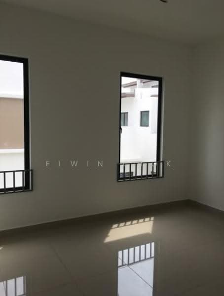Rumah Berkembar untuk Dijual di Setia Utama (Setia Alam) - Elwin Chok - Interior - PropertyGuru.com.my