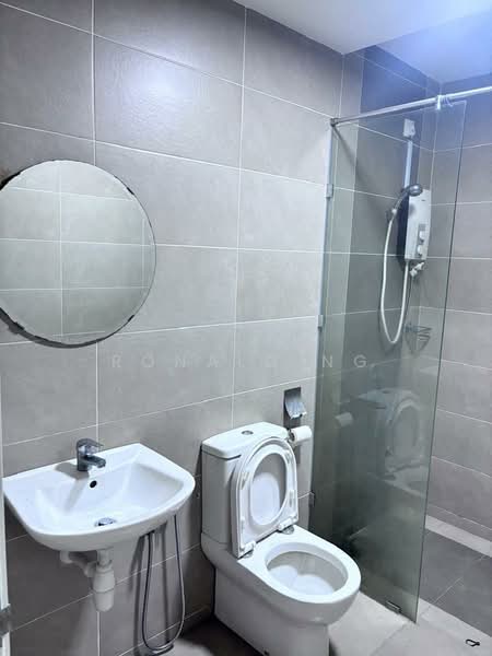 Kediaman Servis untuk Disewa di Summerton - Ronald Ng - Bathroom - PropertyGuru.com.my