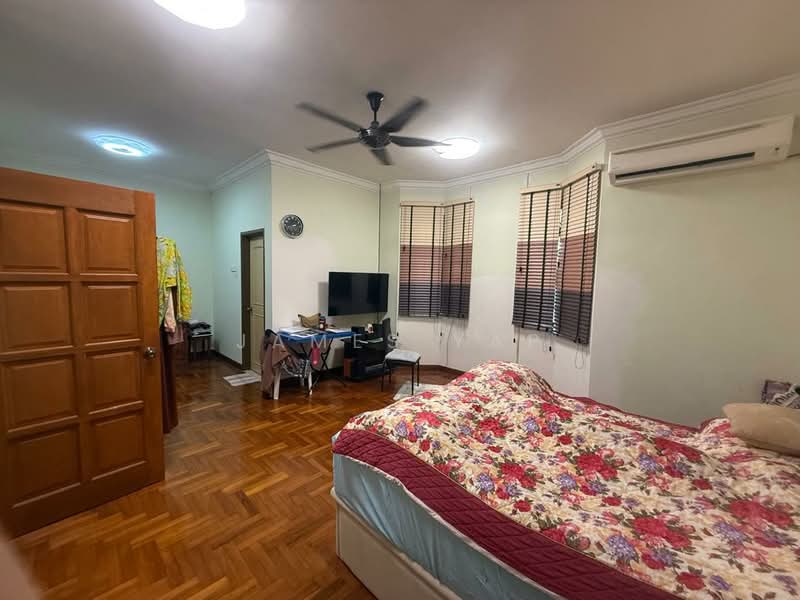 2-storey Terraced House for Sale in Taman Pelangi Indah (Ulu Tiram) - James Yap - Bedroom - PropertyGuru.com.my
