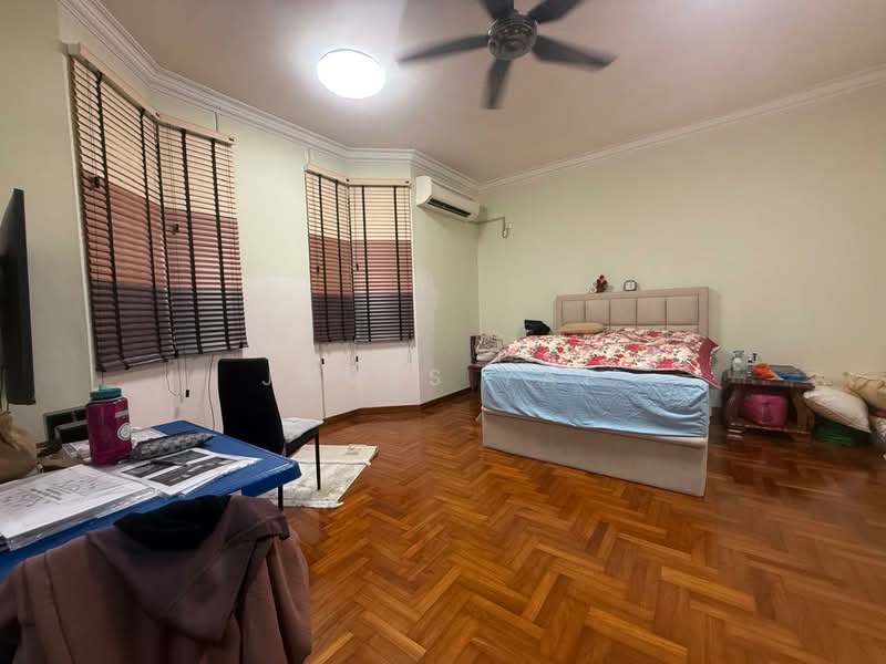 2-storey Terraced House for Sale in Taman Pelangi Indah (Ulu Tiram) - James Yap - Bedroom - PropertyGuru.com.my