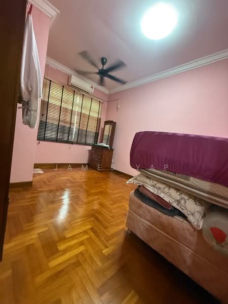 2-storey Terraced House for Sale in Taman Pelangi Indah (Ulu Tiram) - James Yap - Bedroom - PropertyGuru.com.my