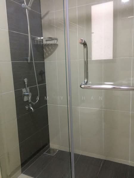 Service Residence for Rent at Kanvas SOHO - Yam Yi Han - Bathroom - PropertyGuru.com.my