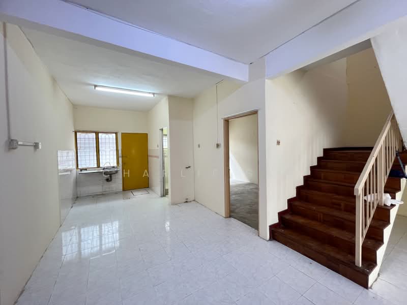 2-storey Terraced House for Rent in Taman Sentosa (Klang) - Charlie Gan - Kitchen - PropertyGuru.com.my