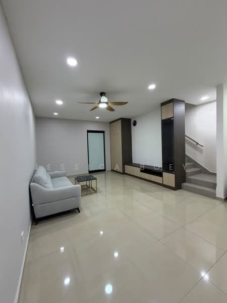 Rumah Teres 2-Tingkat untuk Disewa di Skudai (Johor) - Jessica Boey - Living Room - PropertyGuru.com.my