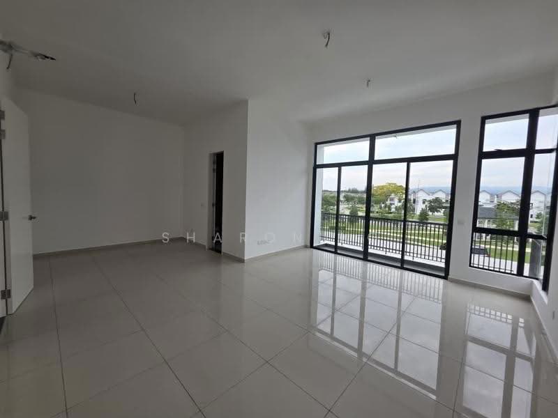 Rumah Berkembar untuk Dijual di Setia Eco Gardens (Gelang Patah) - Sharon Ng - Living Room - PropertyGuru.com.my