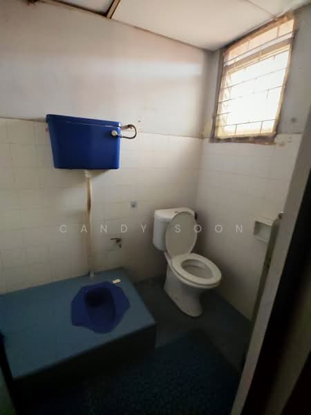 Shop for Rent in Wangsa Maju (Setapak) - Candy Soon - Bathroom - PropertyGuru.com.my