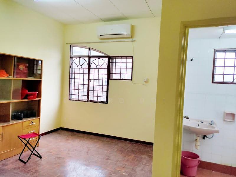 Rumah Teres 2-Tingkat untuk Dijual di Taman Bukit Belimbing (Balakong) - Edward Ooi - Interior - PropertyGuru.com.my