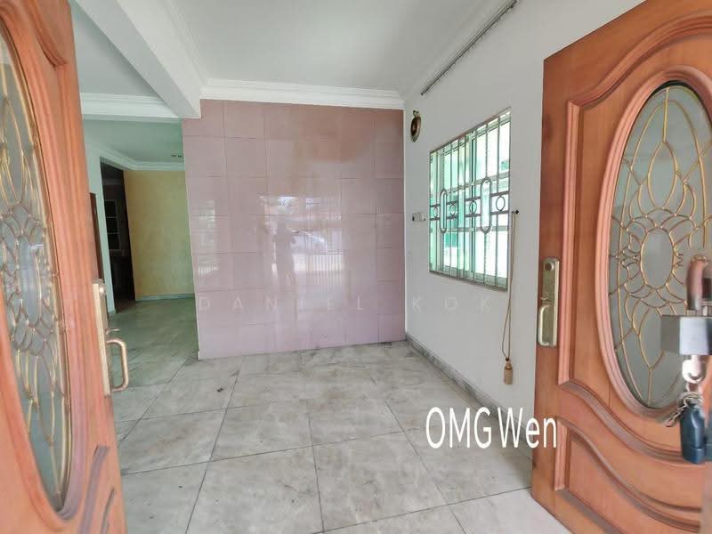 Rumah Berkembar untuk Dijual di Mutiara Bukit Raja (Kapar) - Daniel Kok - Entrance - PropertyGuru.com.my