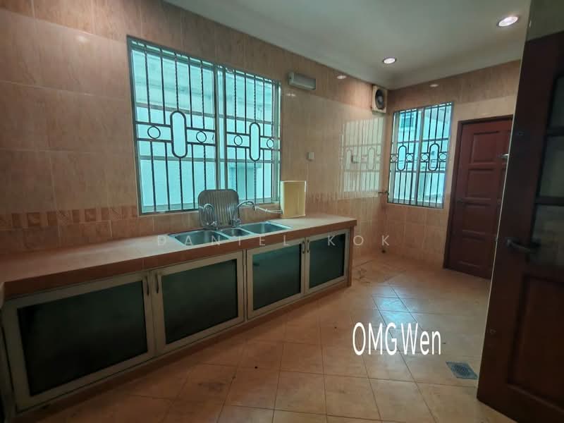 Rumah Berkembar untuk Dijual di Mutiara Bukit Raja (Kapar) - Daniel Kok - Kitchen - PropertyGuru.com.my