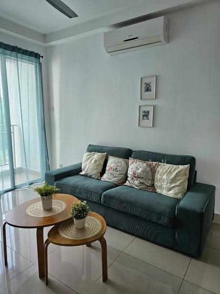 Condominium for Rent at Shaftsbury Residence - Yam Yi Han - Living Room - PropertyGuru.com.my