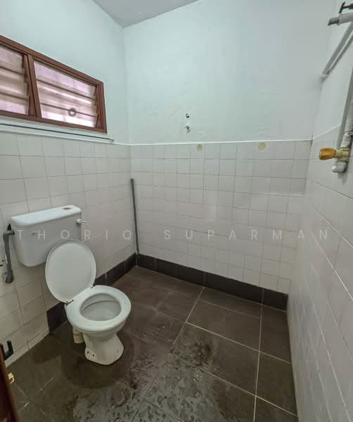 Rumah Teres 2-Tingkat untuk Dijual di Bandar Baru Ampang (Ampang) - Thoriq Suparman - Bathroom - PropertyGuru.com.my