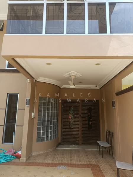 Rumah Berkembar untuk Dijual di Batu 9 (Cheras) - Kamales Maheswaran - Exterior - PropertyGuru.com.my
