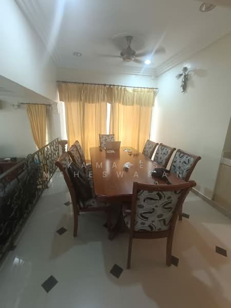 Rumah Berkembar untuk Dijual di Batu 9 (Cheras) - Kamales Maheswaran - Dining Room - PropertyGuru.com.my