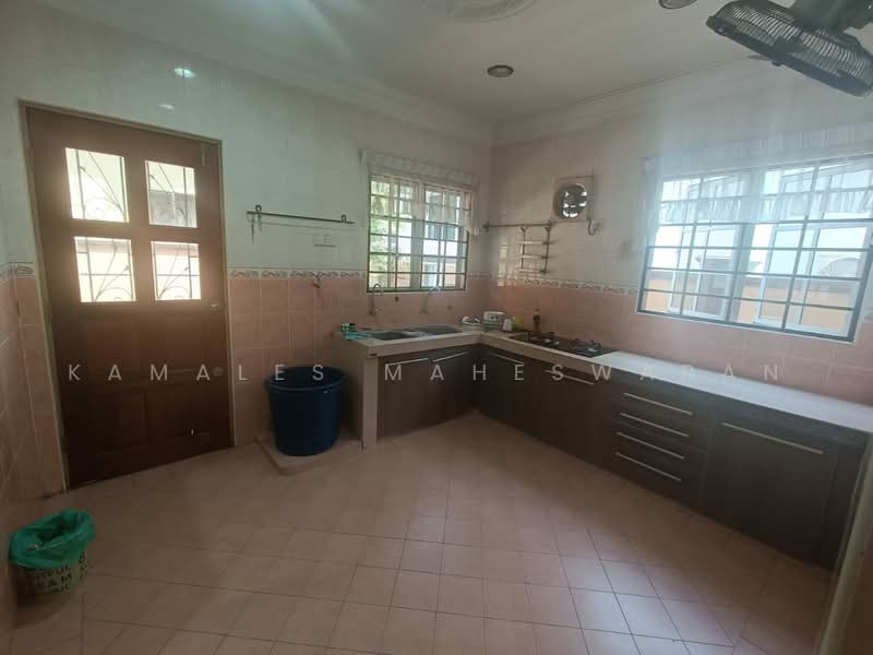 Rumah Berkembar untuk Dijual di Batu 9 (Cheras) - Kamales Maheswaran - Kitchen - PropertyGuru.com.my