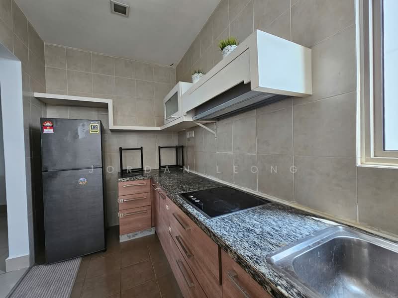 Condominium for Rent at Shaftsbury Residence - Jordan Leong - Kitchen - PropertyGuru.com.my