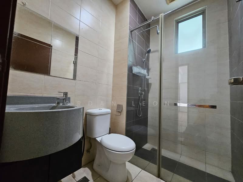 Condominium for Rent at Shaftsbury Residence - Jordan Leong - Bathroom - PropertyGuru.com.my