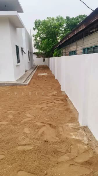 Bungalow House untuk Dijual di Menglembu (Ipoh) - Cherie Chong - PropertyGuru.com.my