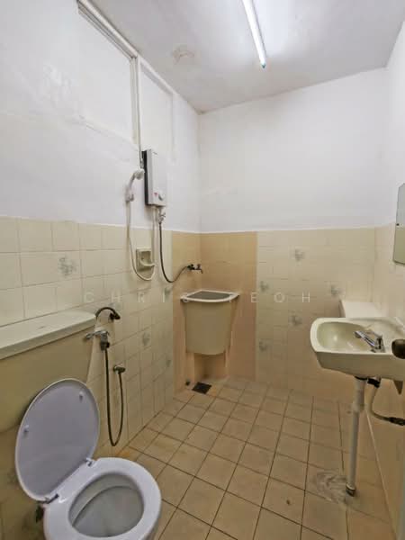 Rumah Berkembar untuk Disewa di Tanjung Bungah (Penang) - Chris Teoh - Bathroom - PropertyGuru.com.my
