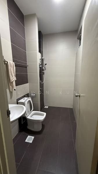 Rumah Kluster untuk Dijual di Taman Nusa Bestari (Iskandar Puteri (Nusajaya)) - U Hon Kun - Bathroom - PropertyGuru.com.my