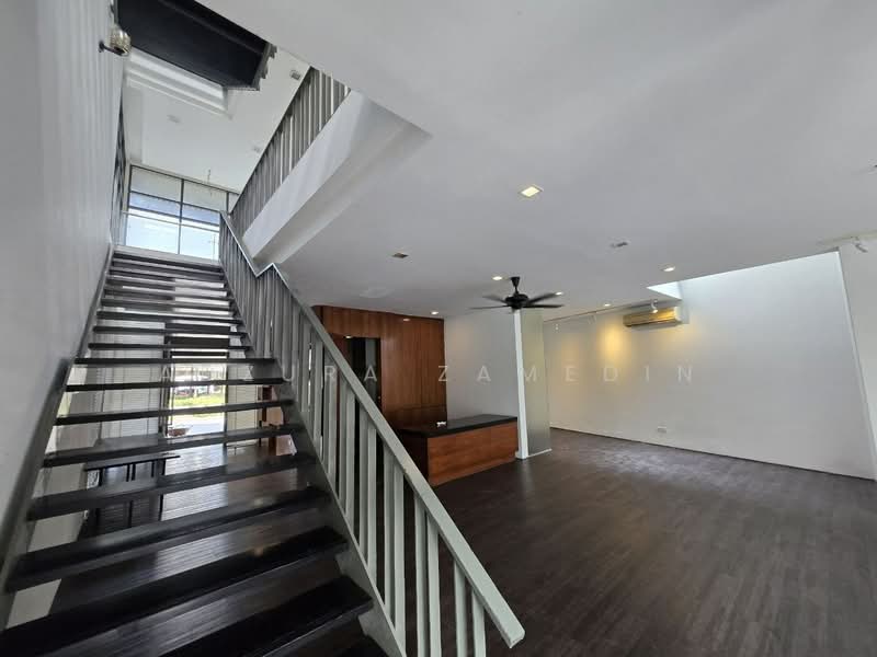 Link Bungalow for Sale in Mirage by the Lake, Cyberjaya (Cyberjaya) - Adzura Zamedin - PropertyGuru.com.my