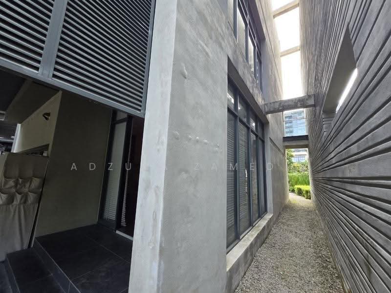 Link Bungalow for Sale in Mirage by the Lake, Cyberjaya (Cyberjaya) - Adzura Zamedin - PropertyGuru.com.my