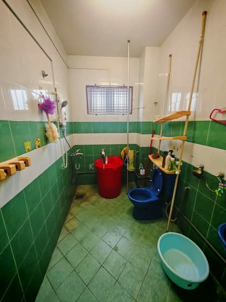 2-storey Terraced House for Sale in Taman Kepong (Kepong) - Suki Tan - Bathroom - PropertyGuru.com.my
