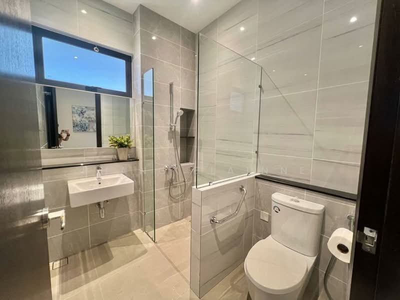 Bungalow House untuk Disewa di Horizon Hills (Iskandar Puteri (Nusajaya)) - Phang Elainne - Bathroom - PropertyGuru.com.my