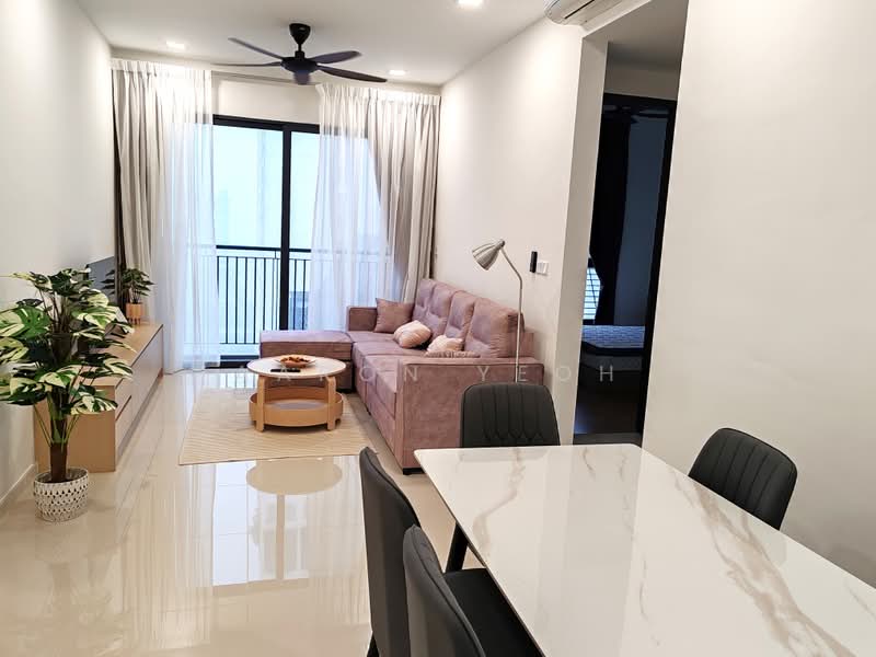 Kediaman Servis untuk Disewa di Sunway Velocity TWO - Aaron Yeoh - Living Room - PropertyGuru.com.my