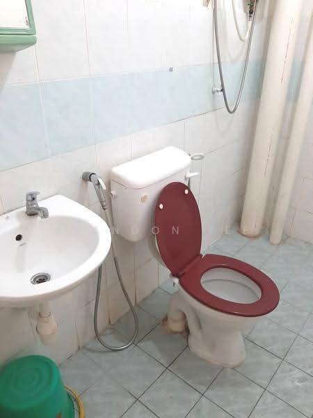 Apartment for Rent at Desaminium Flora - Brandon Yee - Bathroom - PropertyGuru.com.my