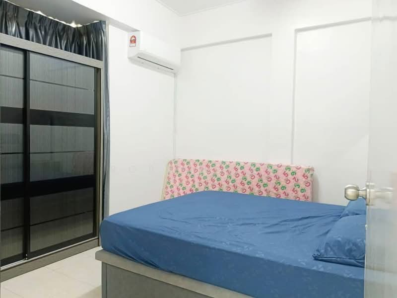 Pangsapuri untuk Disewa di Nusa Bestari Shoplot Apartment - Robbie Tan - Bedroom - PropertyGuru.com.my