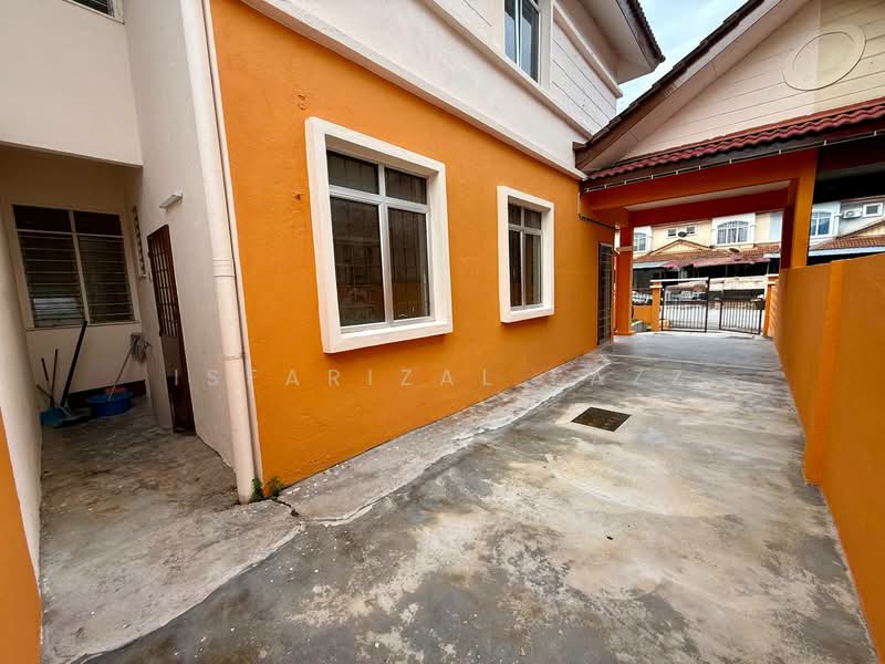 Rumah Kluster untuk Dijual di Bandar Puncak Alam (Puncak Alam) - Isfarizal fazz - Exterior - PropertyGuru.com.my
