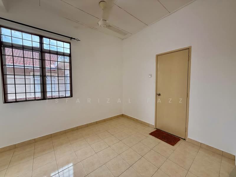 Rumah Kluster untuk Dijual di Bandar Puncak Alam (Puncak Alam) - Isfarizal fazz - Interior - PropertyGuru.com.my