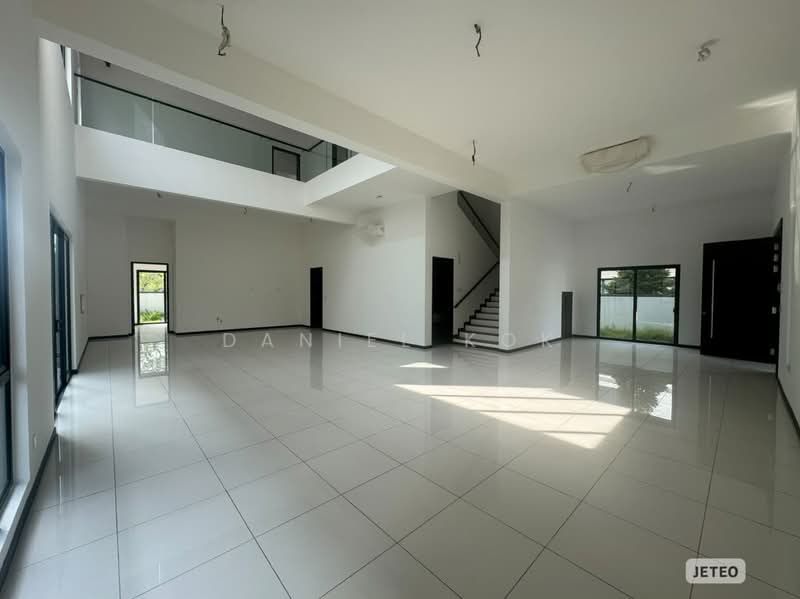 Bungalow House for Sale in Bandar Tropicana Aman (Telok Panglima Garang) - Daniel Kok - Living Room - PropertyGuru.com.my