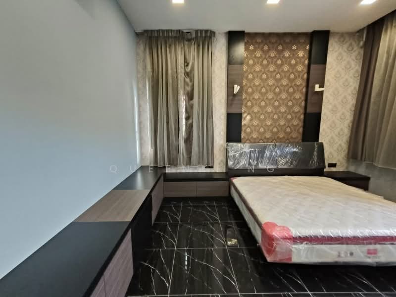 Bungalow House for Sale in Bandar Seri Alam (Masai) - Queenie Ng - Bedroom - PropertyGuru.com.my