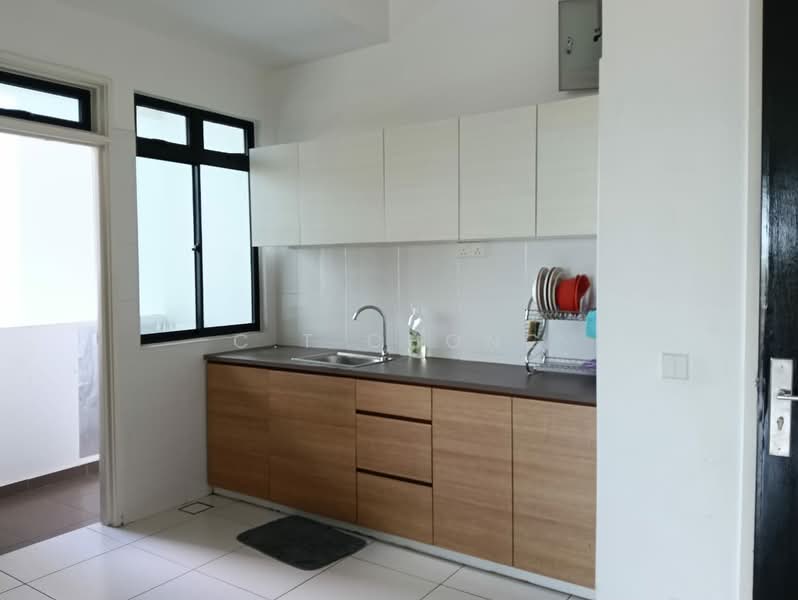 Kediaman Servis untuk Dijual di Sky View - C.T Chong - Kitchen - PropertyGuru.com.my