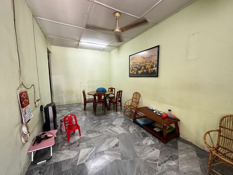 Rumah Teres 1-Tingkat untuk Dijual di Taman Sri Hijau (Rawang) - Dexter Chiew - Living Room - PropertyGuru.com.my