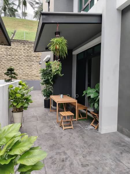 Rumah Berkembar untuk Dijual di Seberang Perai (Penang) - Yong Soo Kee - Exterior - PropertyGuru.com.my