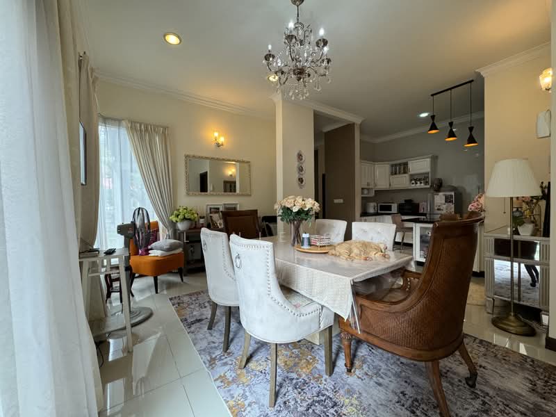 Semi-Detached House for Sale in Beverly Heights (Ampang) - Dlynie Ooi - Dining Room - PropertyGuru.com.my