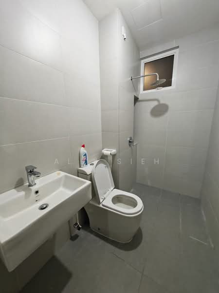 Service Residence for Sale at TRELLIS RESIDENCES - Alex Sieh - PropertyGuru.com.my
