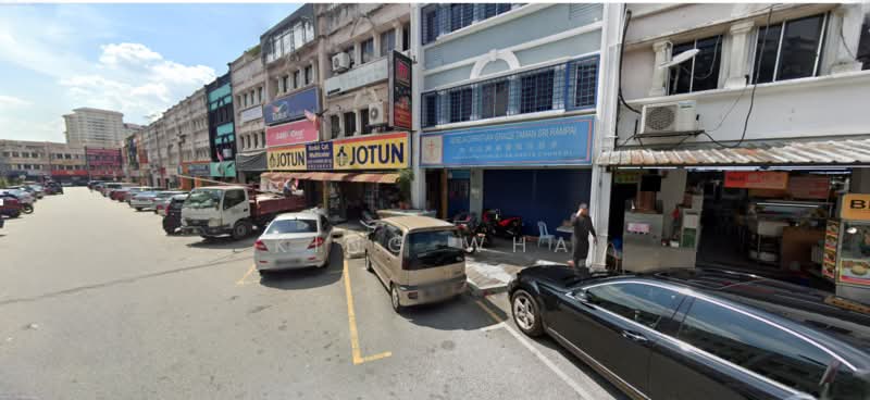 Shop for Rent in Wangsa Maju (Kuala Lumpur) - King Wha - Exterior - PropertyGuru.com.my