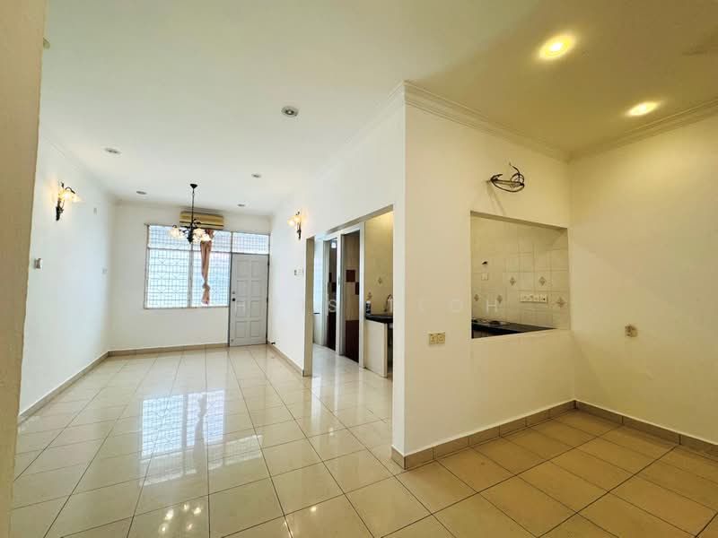 2-storey Terraced House for Sale in Pulau Tikus (Penang) - Chris Teoh - Living Room - PropertyGuru.com.my