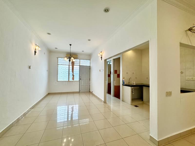 2-storey Terraced House for Sale in Pulau Tikus (Penang) - Chris Teoh - Living Room - PropertyGuru.com.my