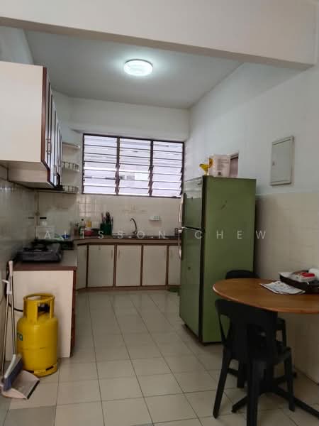 Kondominium untuk Disewa di Arratoon Court - Alisson Chew - Kitchen - PropertyGuru.com.my