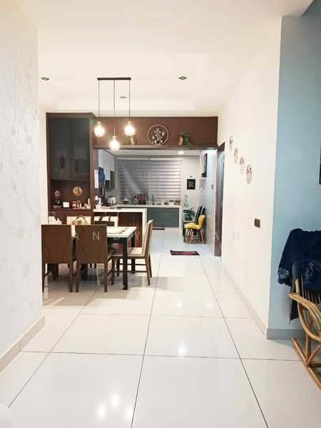 Rumah Teres 2-Tingkat untuk Dijual di Taman Perling (Perling) - Andy Chan - Dining Room - PropertyGuru.com.my